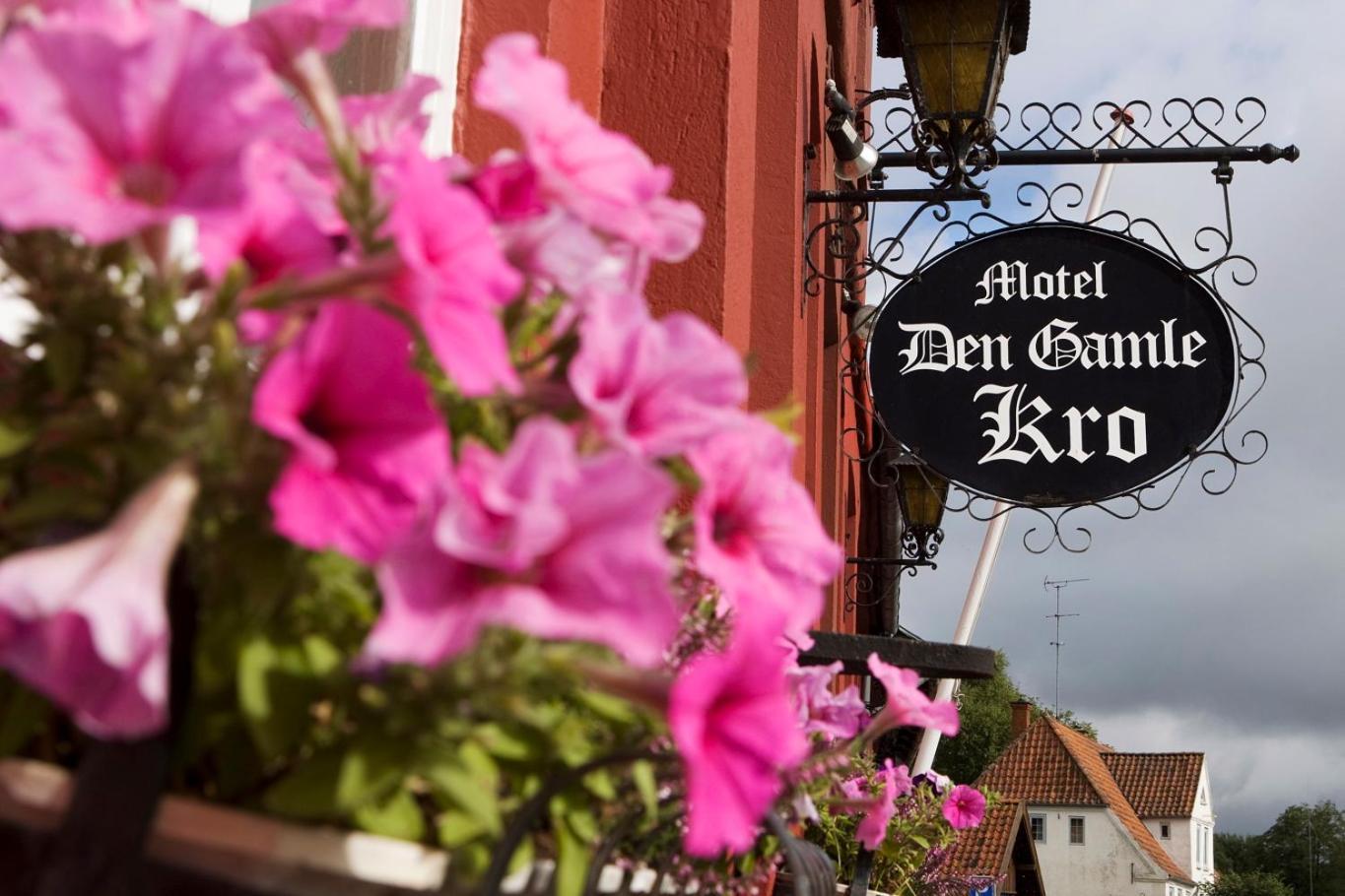 Den Gamle Kro Ved Gram Slot Eksteriør billede